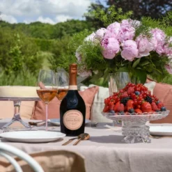 Laurent-Perrier Cuvee Rose -WINE Sales vdkbbaakrdhhumzmjyb5